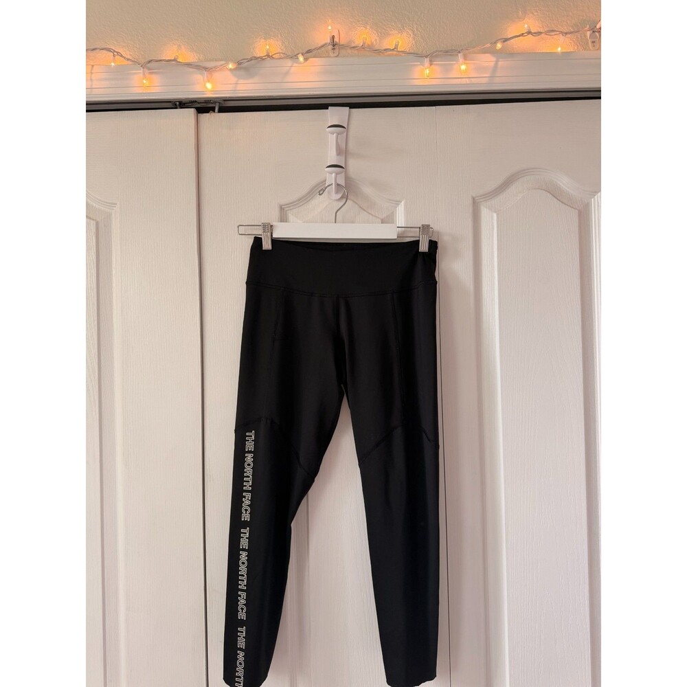 The North Face Black Graphic Performance Leggings Women's Medium, Cropped
